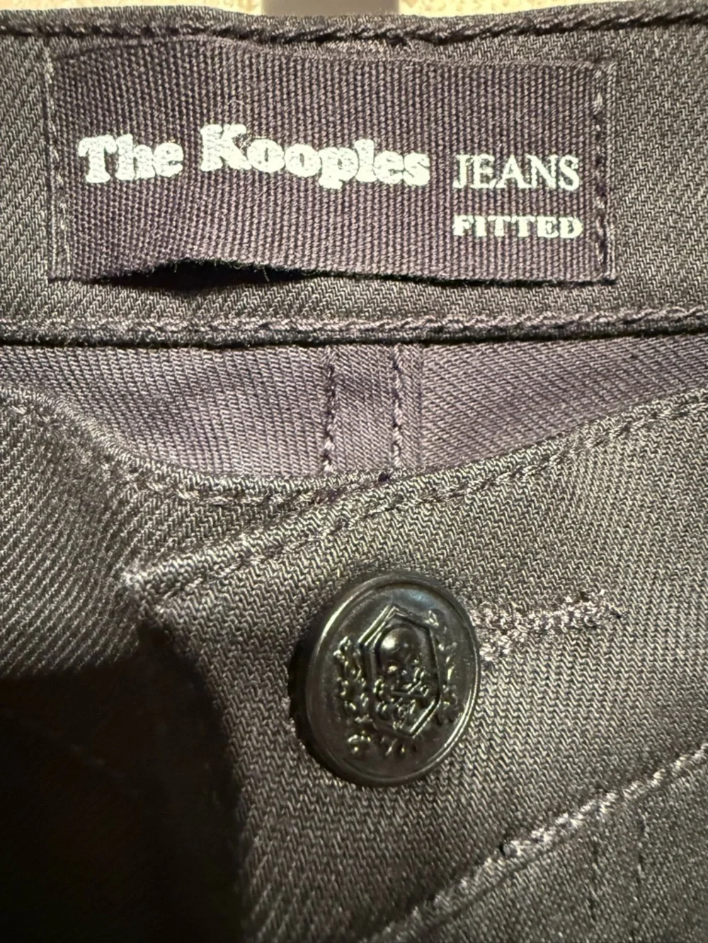 The Kooples men’s fitted Black Jeans - Classic Straight Fit button fly 31x34 - Picture 5 of 6
